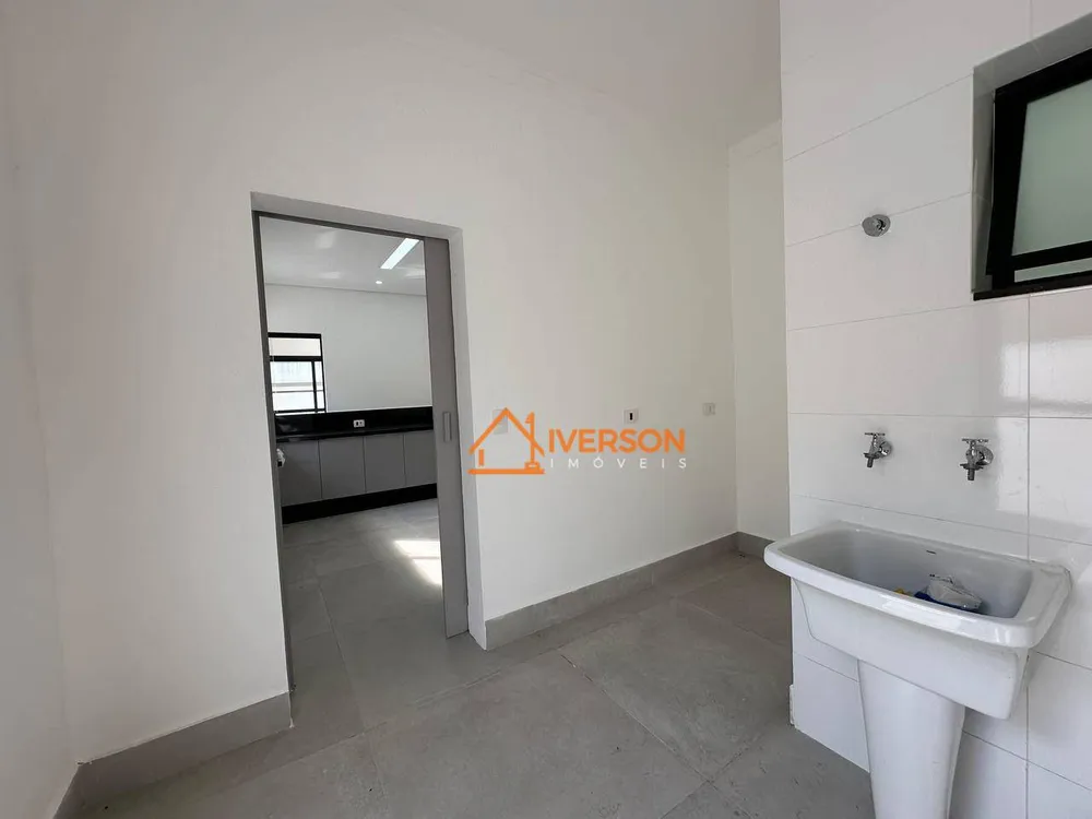 Sobrado, 4 quartos, 272 m² - Foto 4