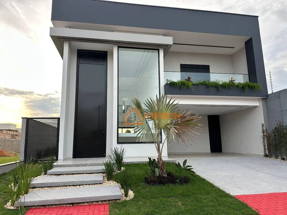 Sobrado, 4 quartos, 227 m² - Foto 1