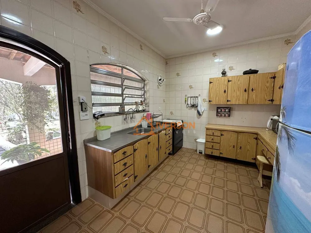 Chácara, 4 quartos, 9225 m² - Foto 5