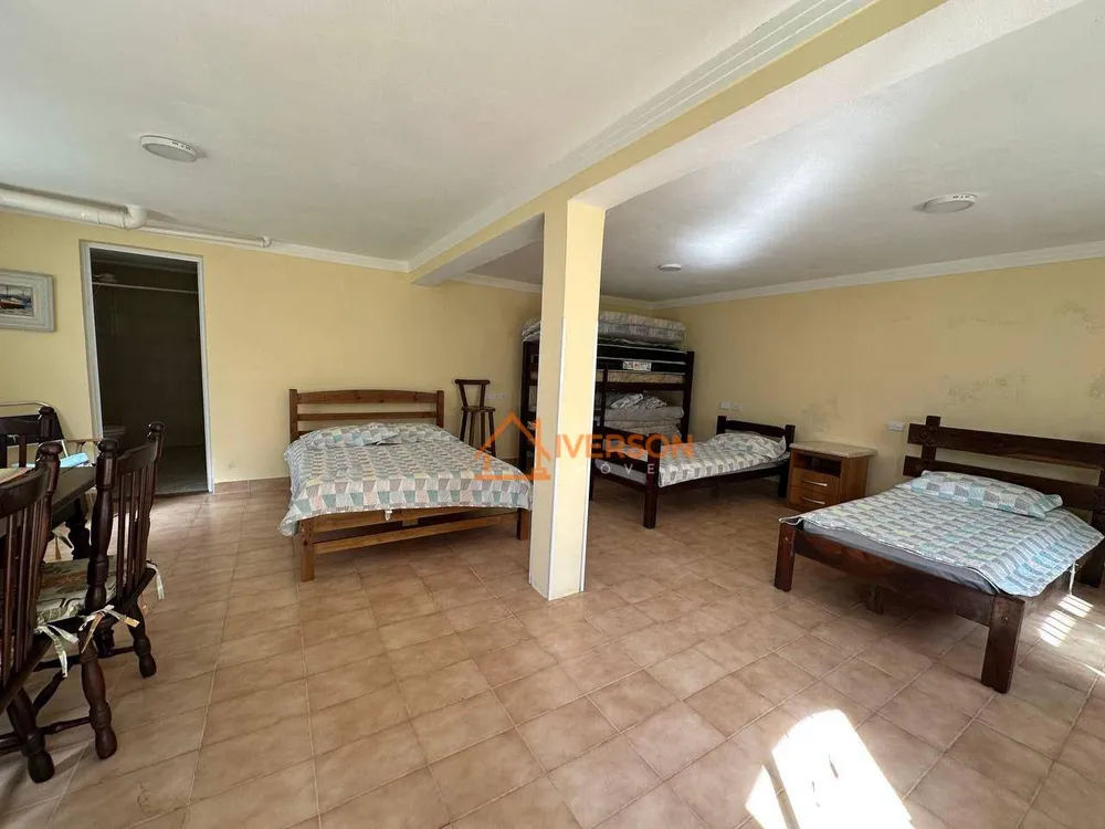Chácara, 4 quartos, 9225 m² - Foto 4