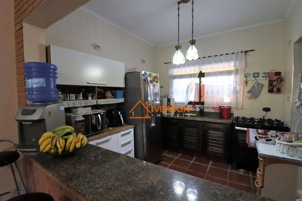 Casa, 3 quartos, 192 m² - Foto 6