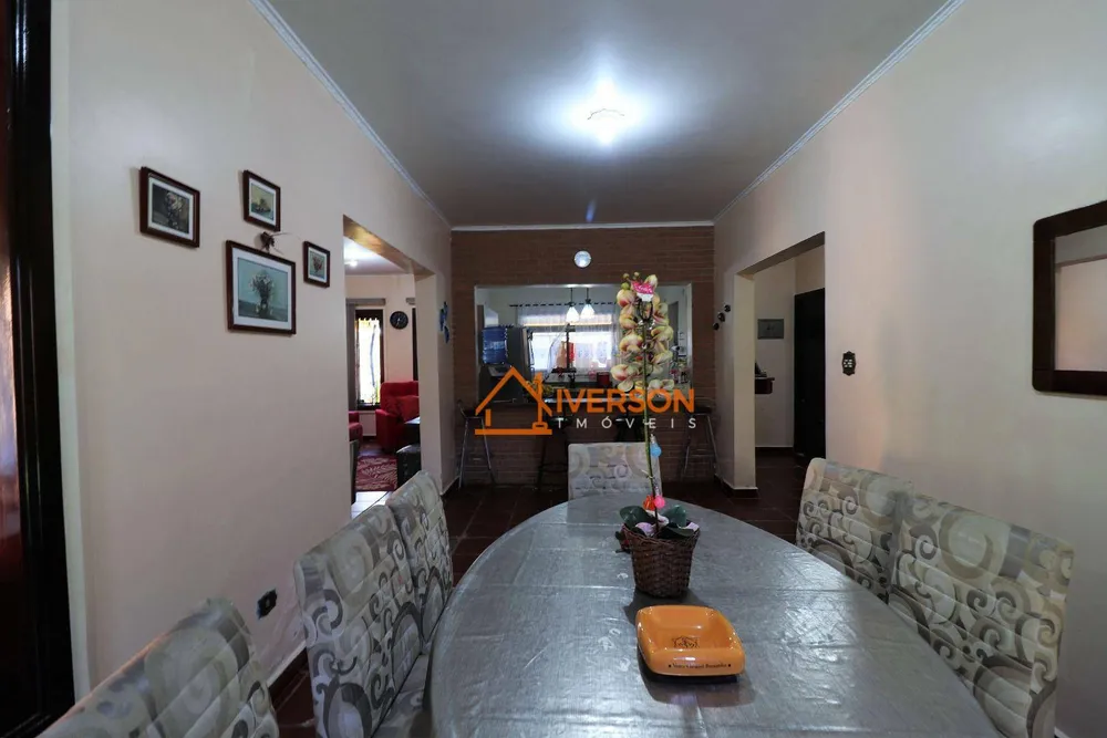 Casa, 3 quartos, 192 m² - Foto 4
