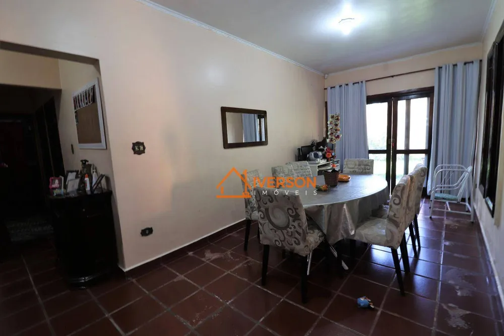 Casa, 3 quartos, 192 m² - Foto 17