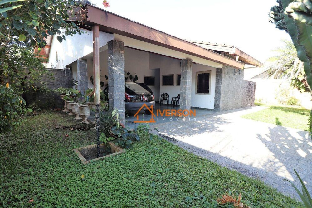 Casa, 3 quartos, 192 m² - Foto 2