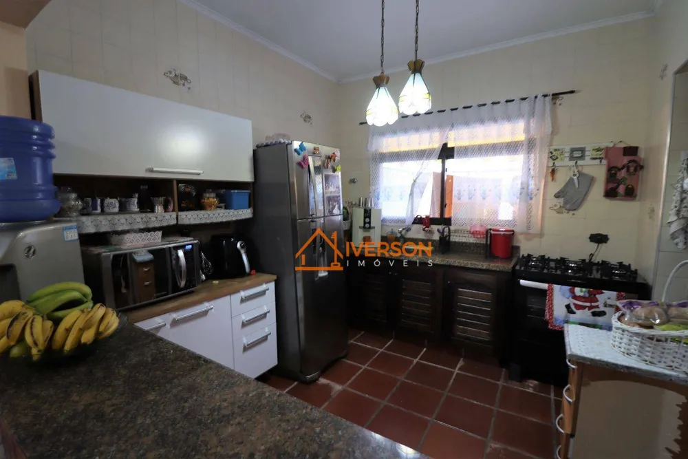 Casa, 3 quartos, 192 m² - Foto 5