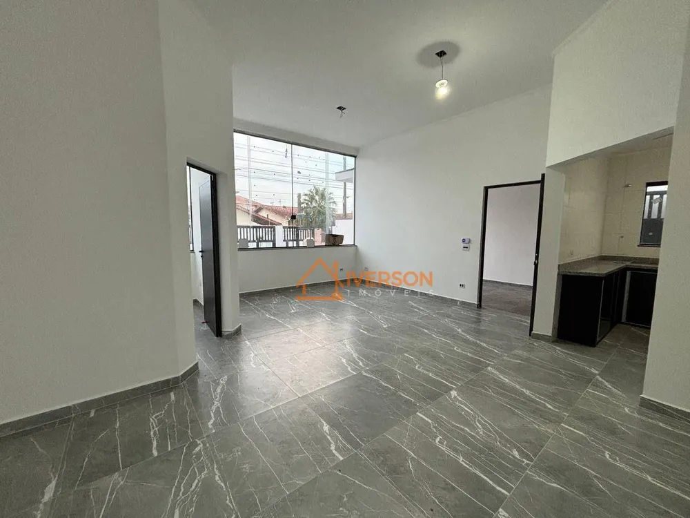 Casa, 3 quartos, 180 m² - Foto 3