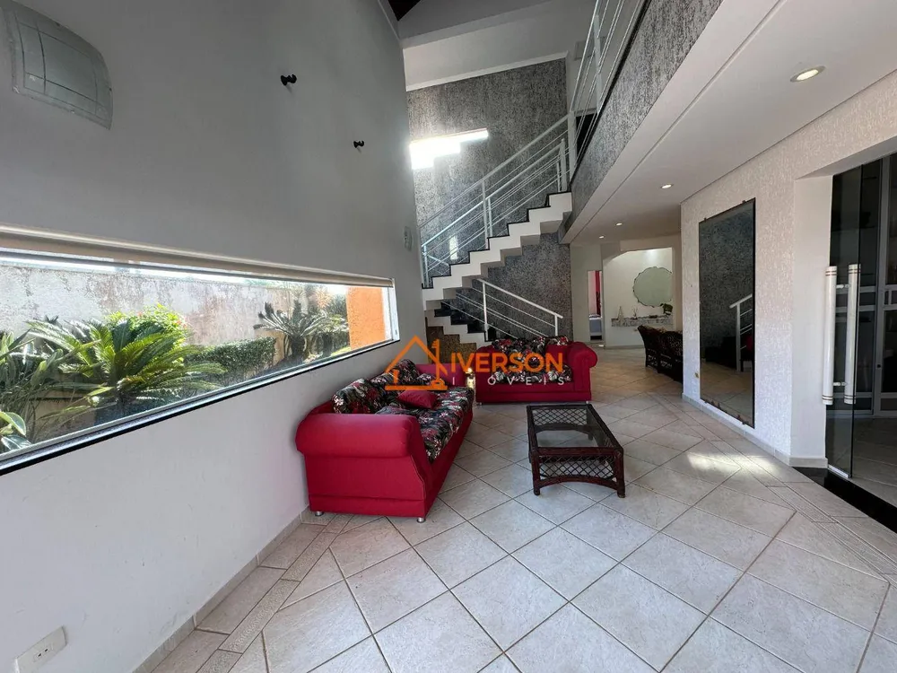 Casa, 5 quartos, 385 m² - Foto 3