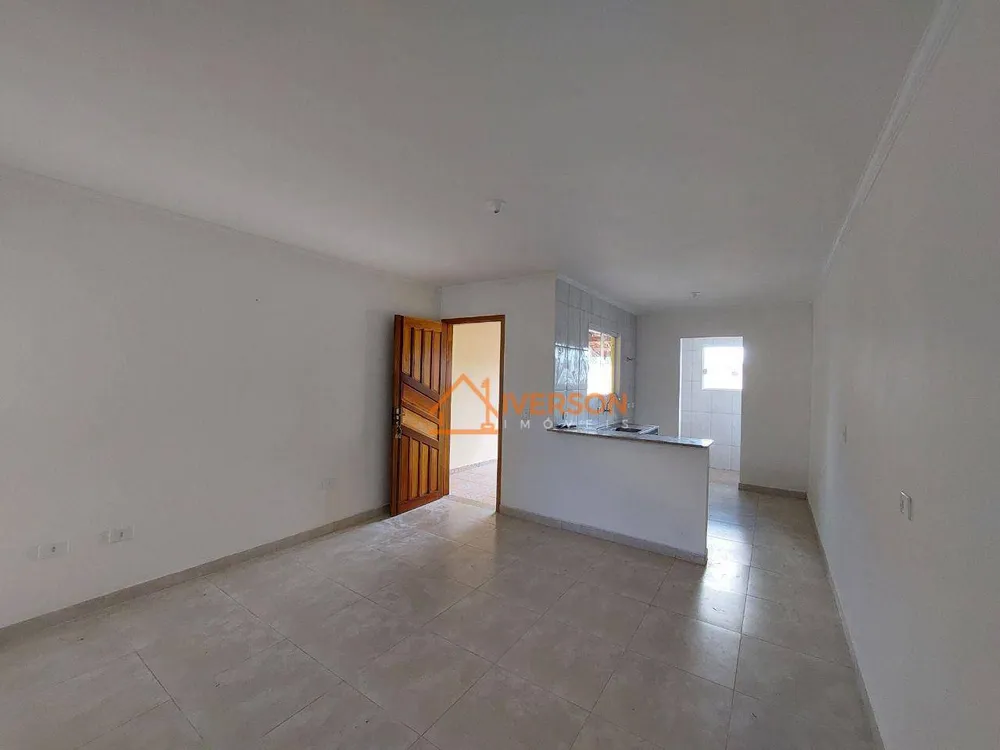 Casa, 2 quartos, 68 m² - Foto 1