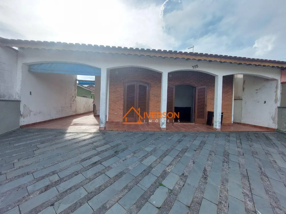 Casa, 3 quartos, 148 m² - Foto 1