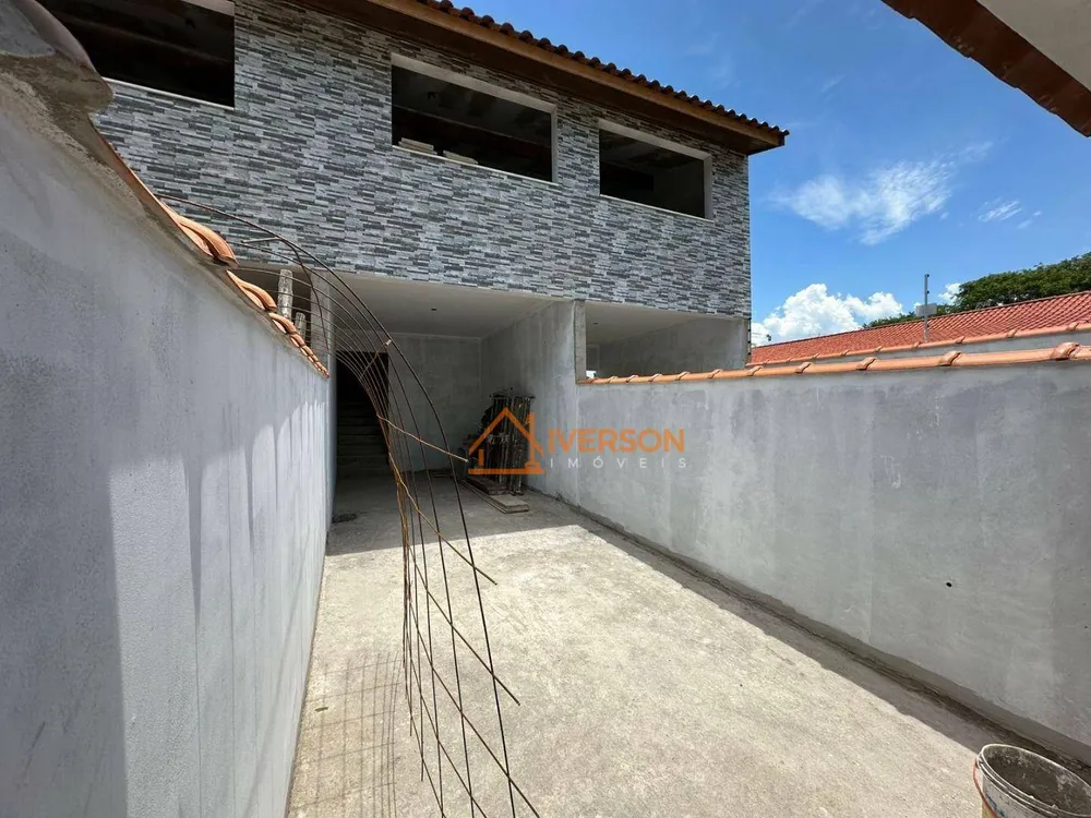 Casa, 3 quartos, 107 m² - Foto 2