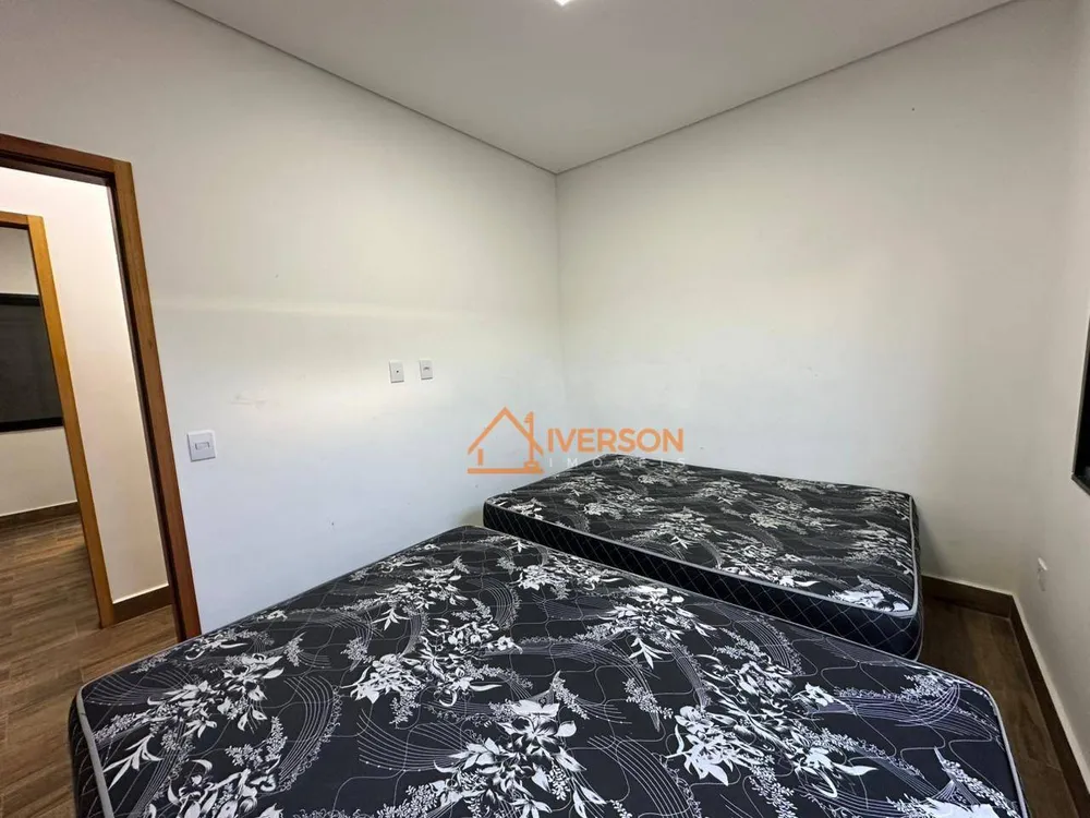 Casa, 4 quartos, 225 m² - Foto 6