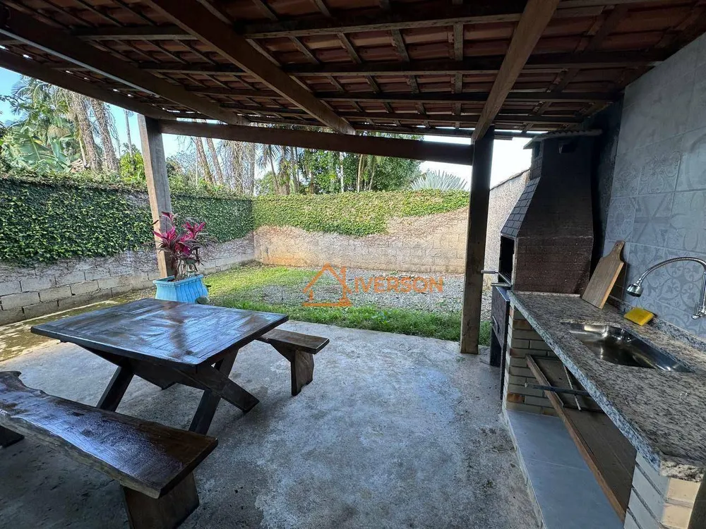 Chácara, 5 quartos, 5000 m² - Foto 2