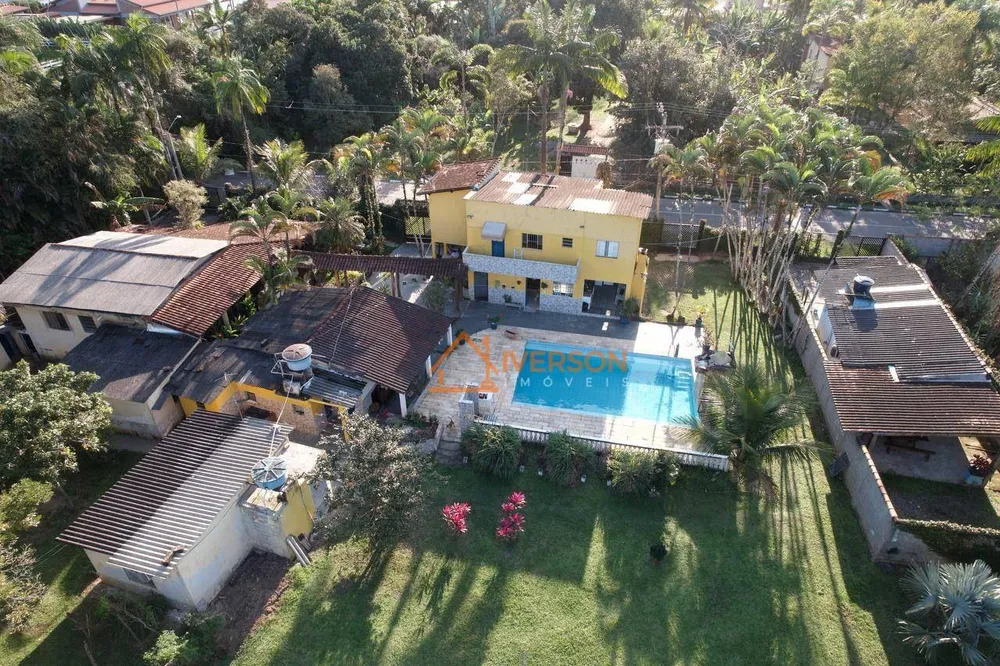 Chácara, 5 quartos, 5000 m² - Foto 1