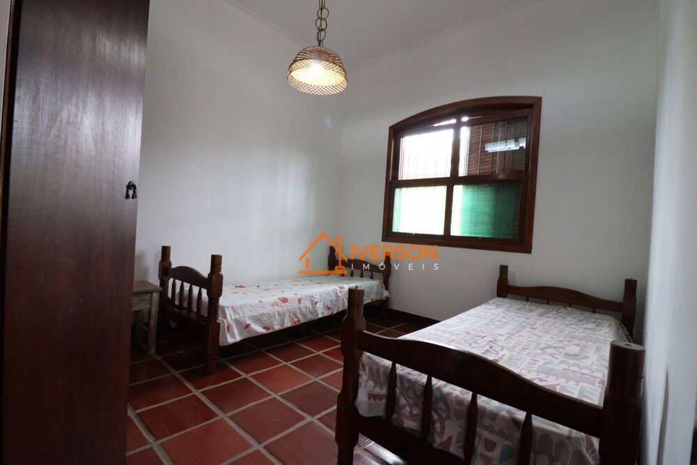 Casa, 4 quartos, 237 m² - Foto 4
