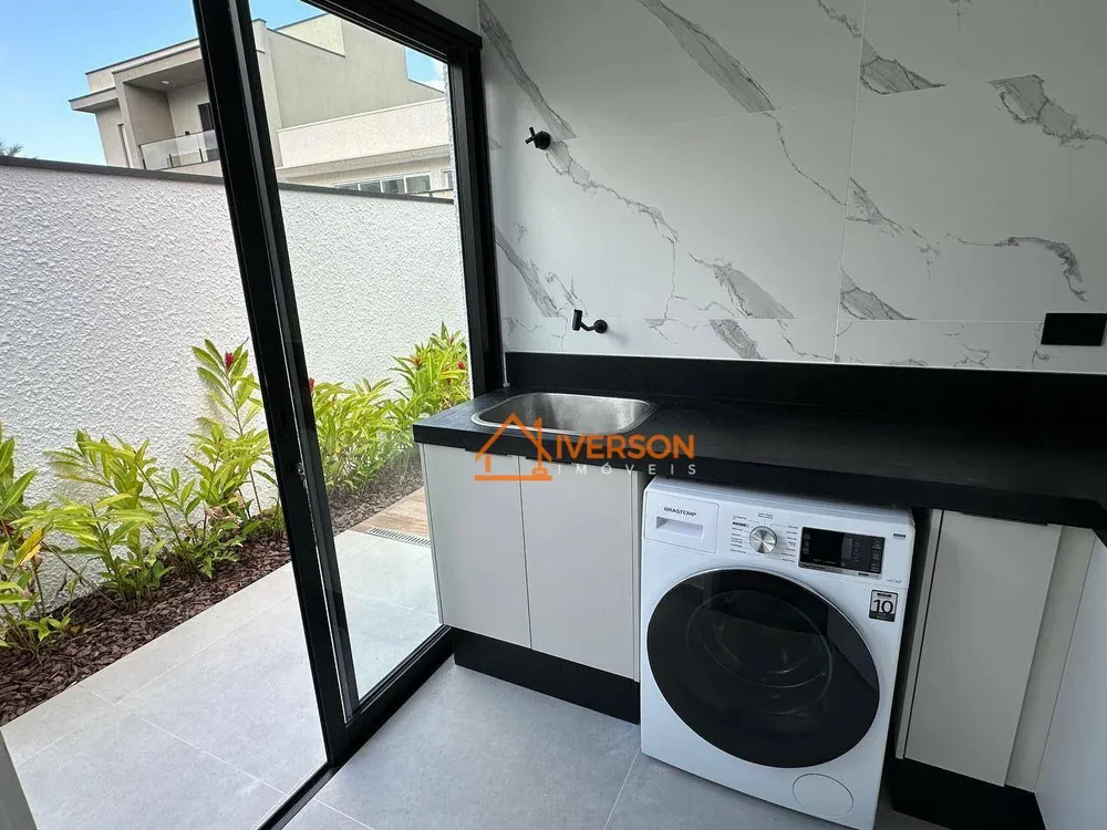 Sobrado, 3 quartos, 220 m² - Foto 2