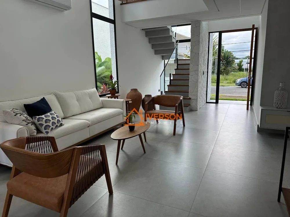 Sobrado, 3 quartos, 220 m² - Foto 2