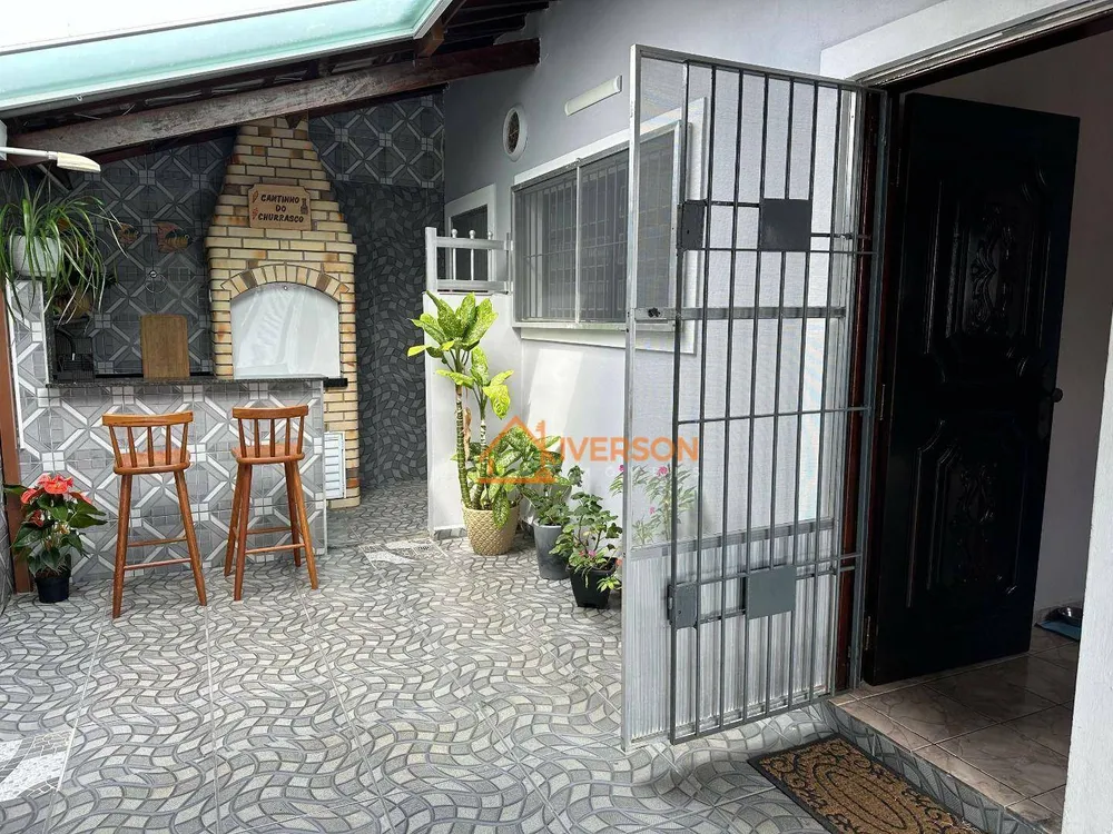 Casa, 3 quartos, 98 m² - Foto 2