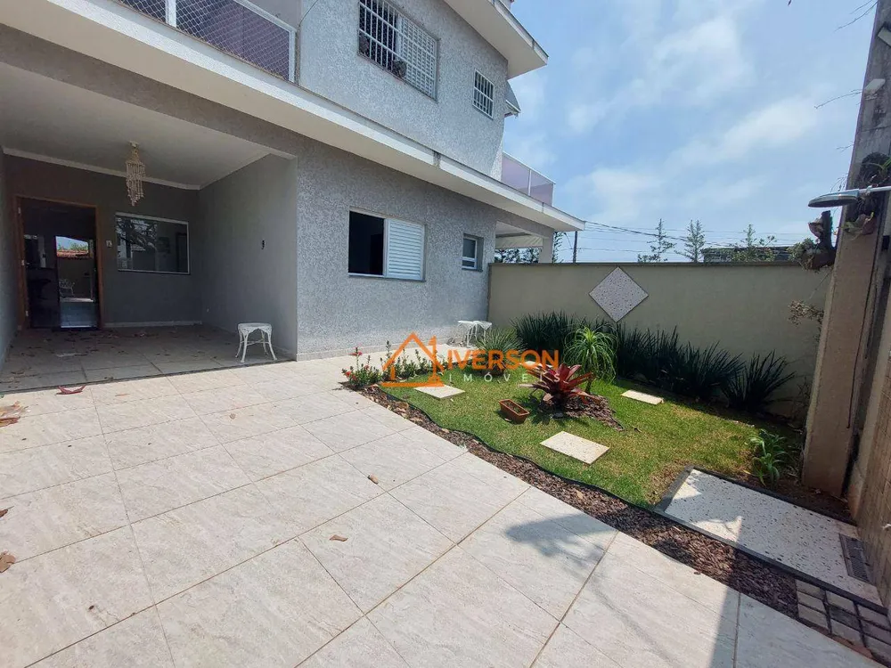 Casa, 2 quartos, 80 m² - Foto 1
