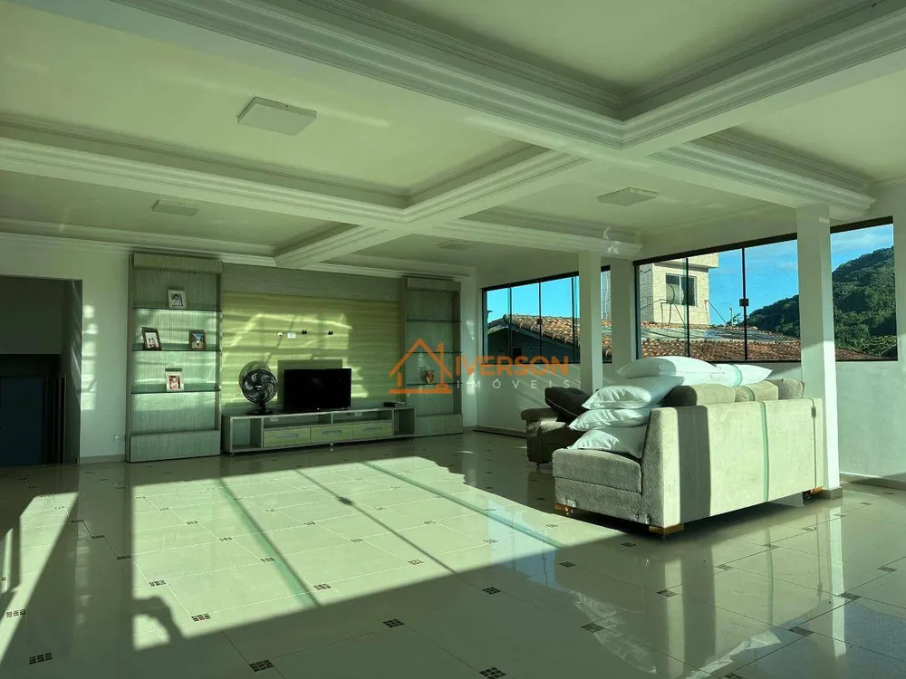 Sobrado, 7 quartos, 620 m² - Foto 2