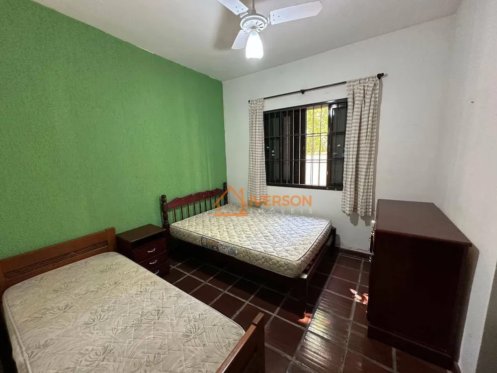 Casa, 3 quartos, 158 m² - Foto 1