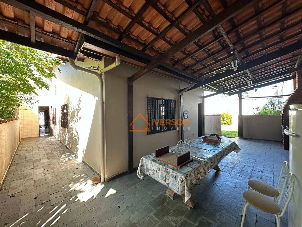 Casa, 3 quartos, 158 m² - Foto 3