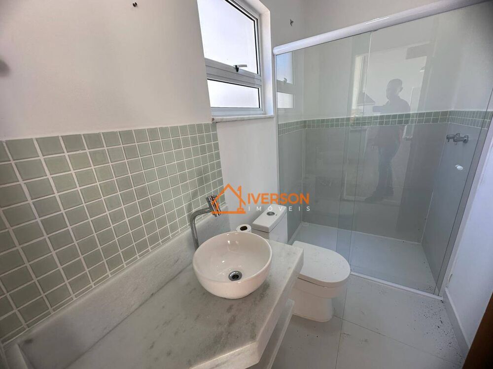 Sobrado, 6 quartos, 394 m² - Foto 1