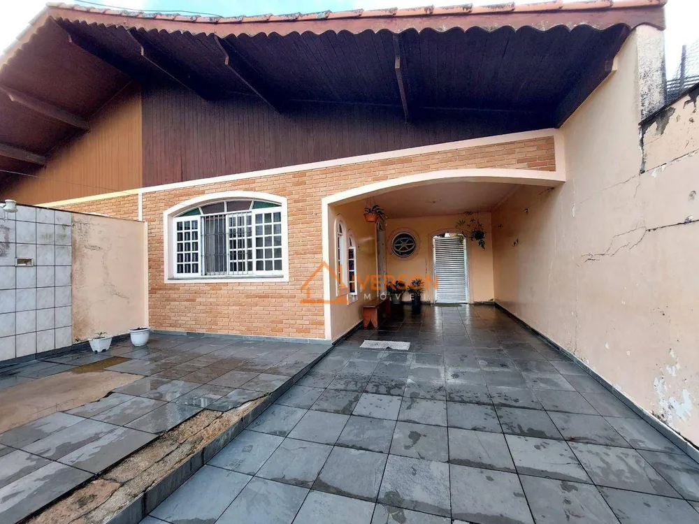 Casa, 2 quartos, 82 m² - Foto 1