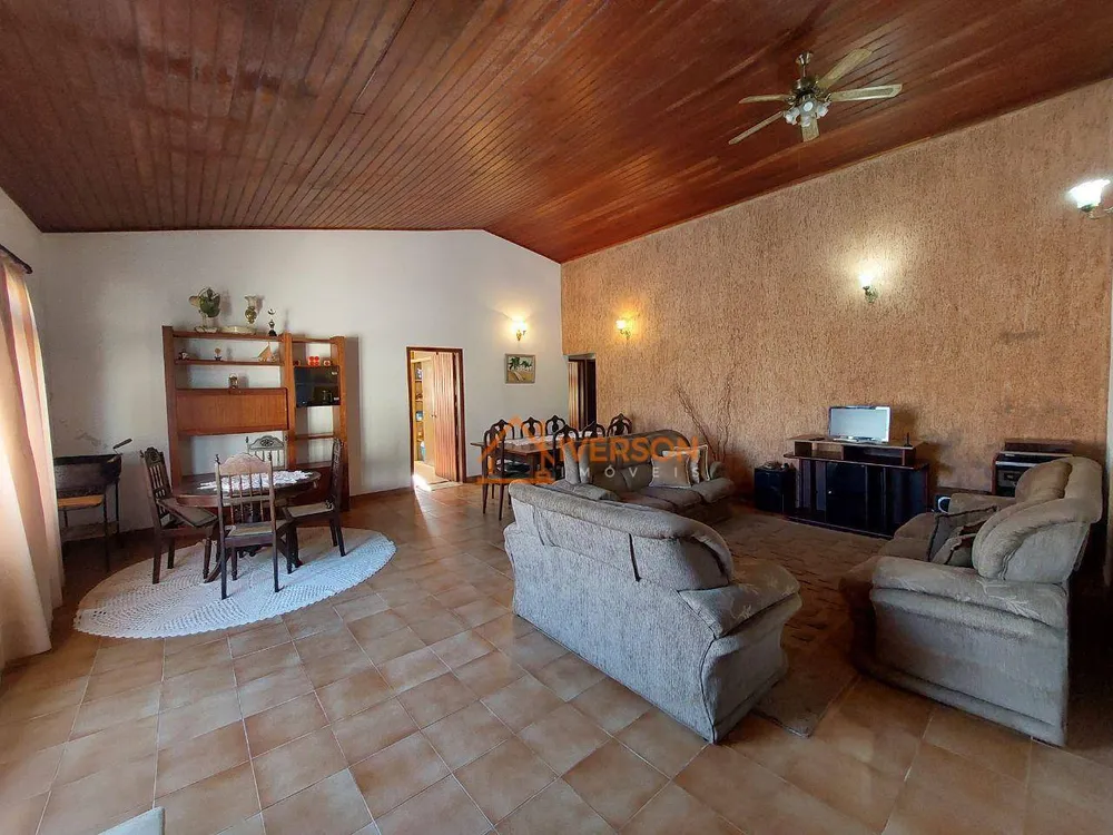 Casa, 3 quartos, 137 m² - Foto 3