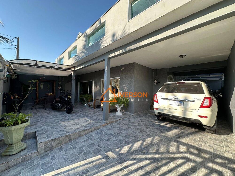 Casa, 4 quartos, 140 m² - Foto 1