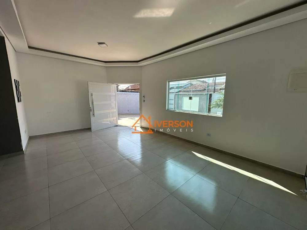 Casa à venda com 3 quartos, 148m² - Foto 4