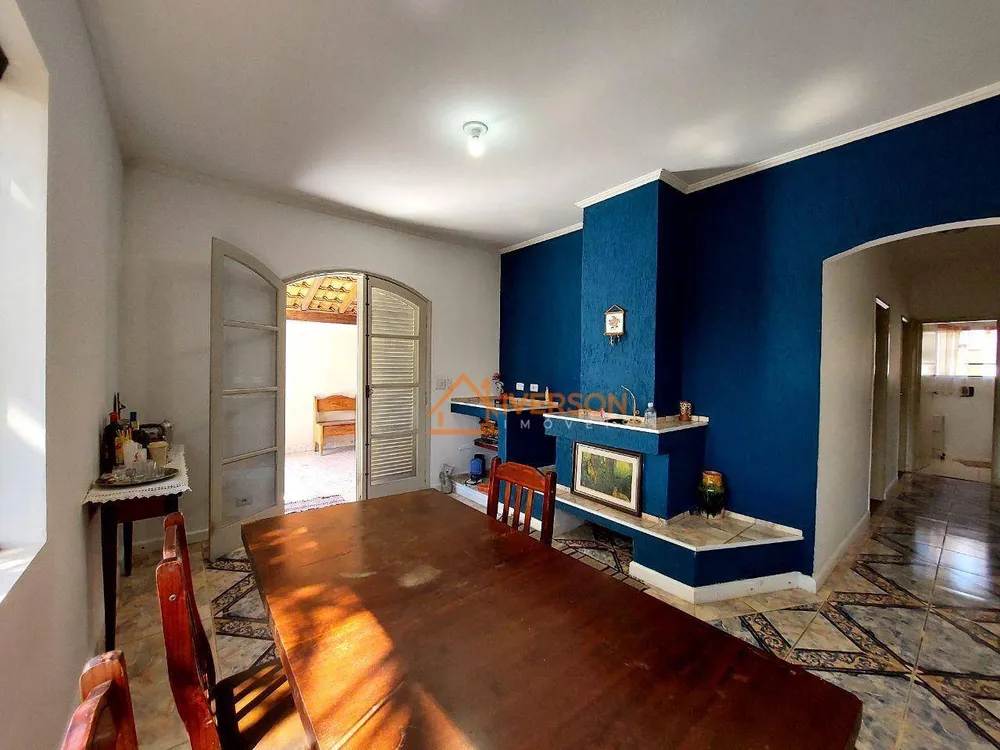 Casa, 4 quartos, 200 m² - Foto 3