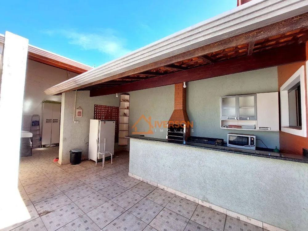 Casa, 4 quartos, 200 m² - Foto 12