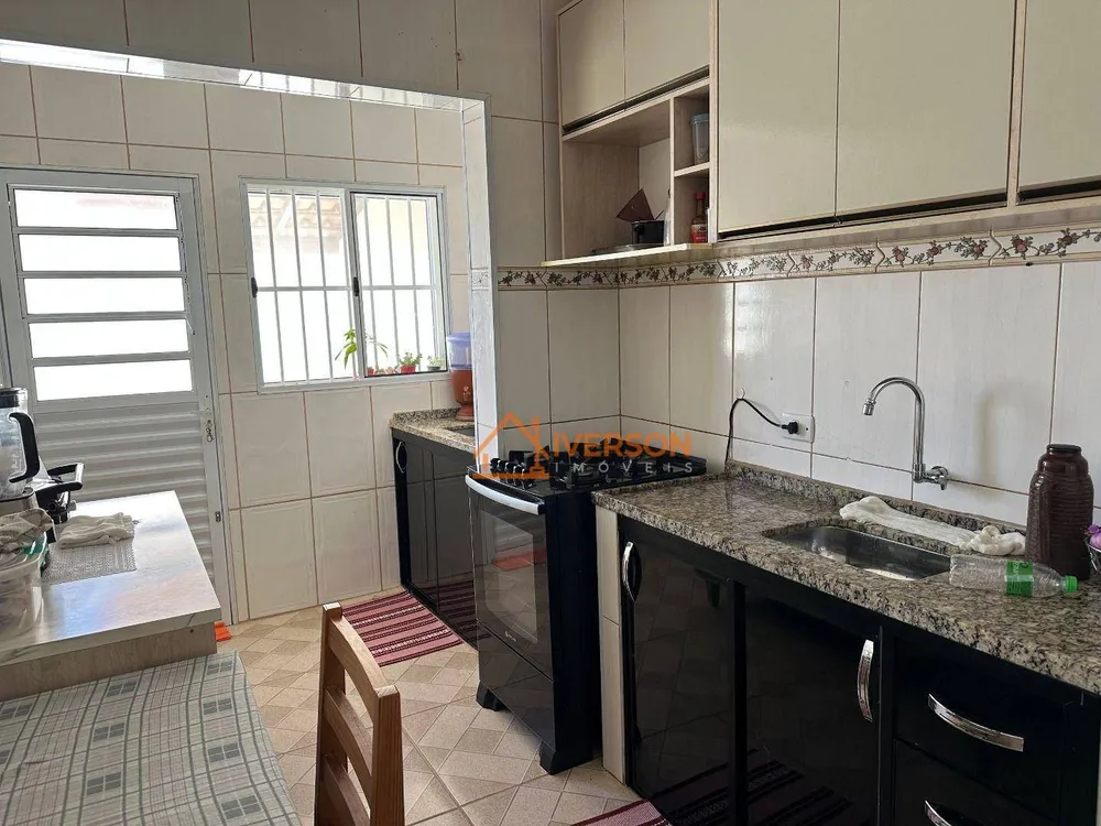 Casa, 2 quartos, 84 m² - Foto 1