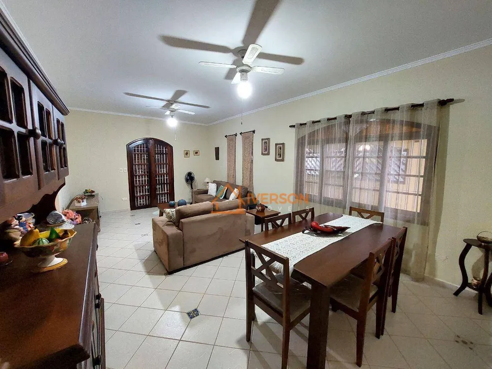 Casa, 3 quartos, 143 m² - Foto 4