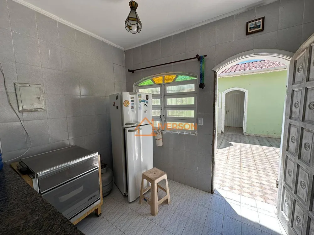 Casa, 2 quartos, 129 m² - Foto 1