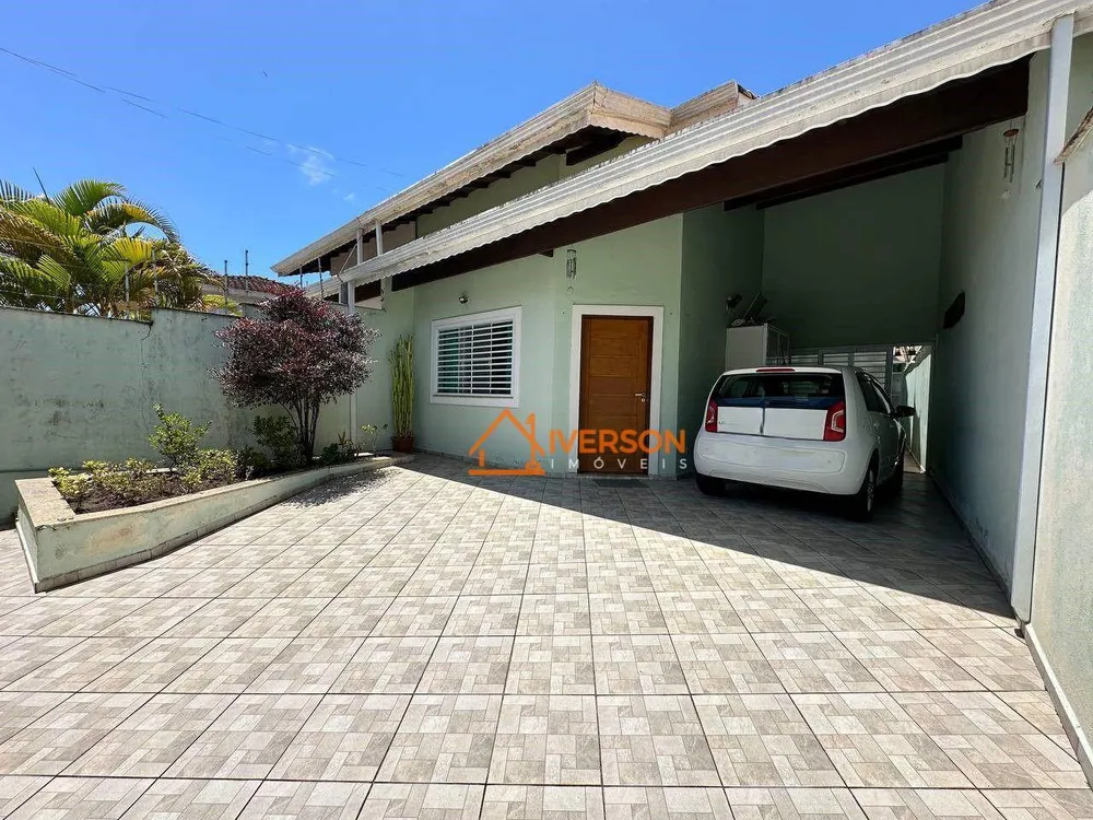 Casa, 3 quartos, 136 m² - Foto 2