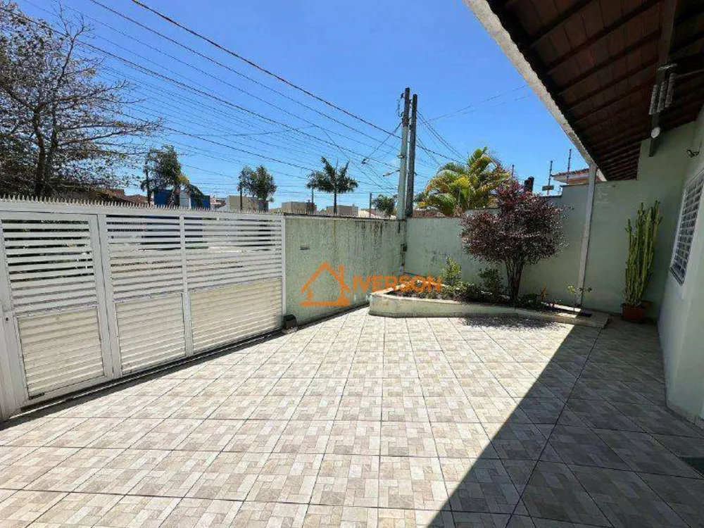 Casa, 3 quartos, 136 m² - Foto 3