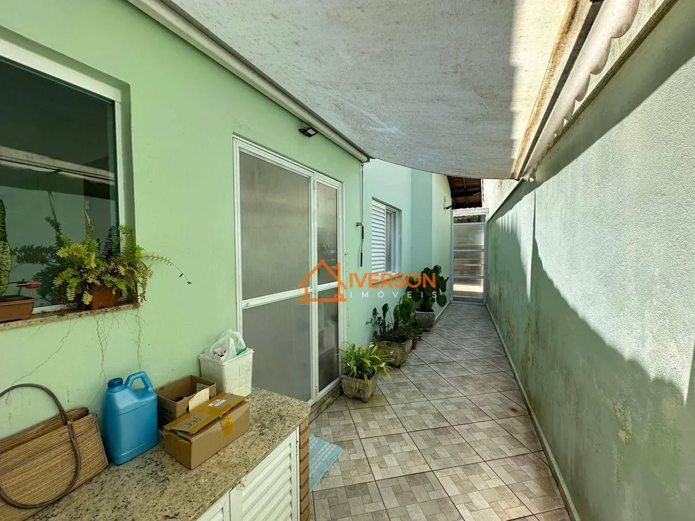 Casa, 3 quartos, 136 m² - Foto 2
