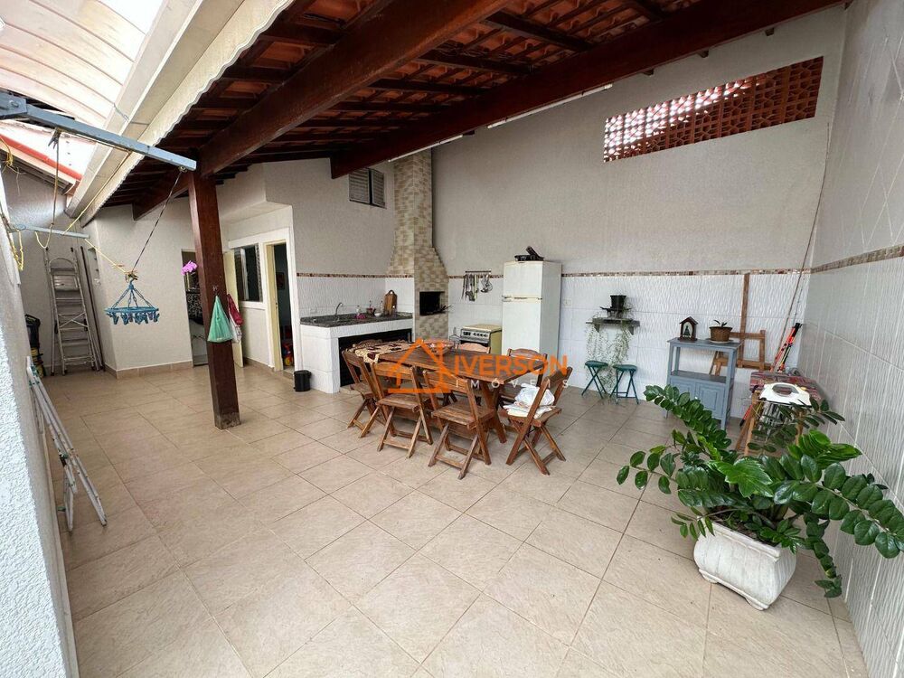 Casa à venda com 3 quartos, 160m² - Foto 9