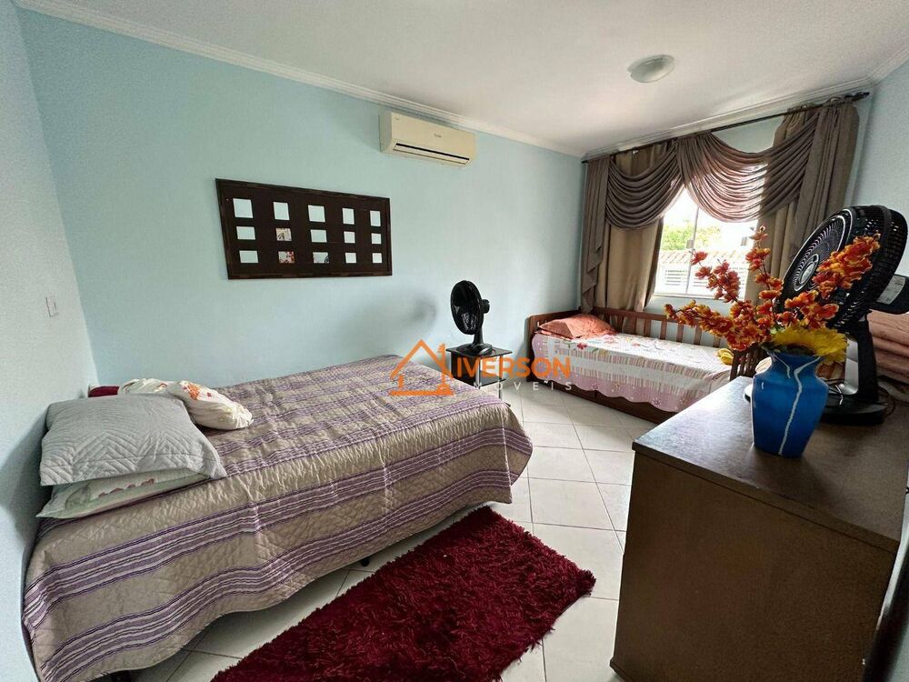 Casa à venda com 3 quartos, 160m² - Foto 3