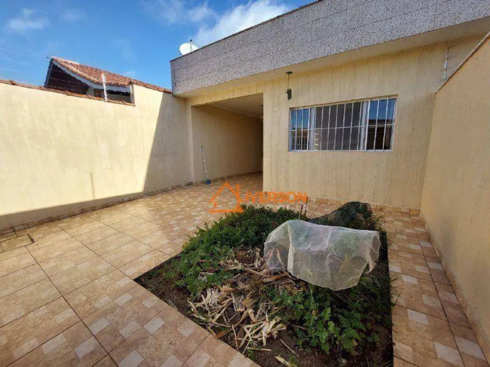 Casa, 3 quartos, 107 m² - Foto 1