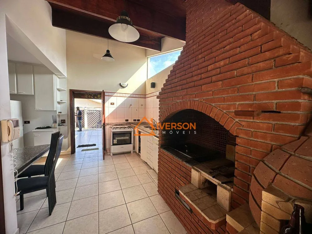 Casa, 4 quartos, 199 m² - Foto 7