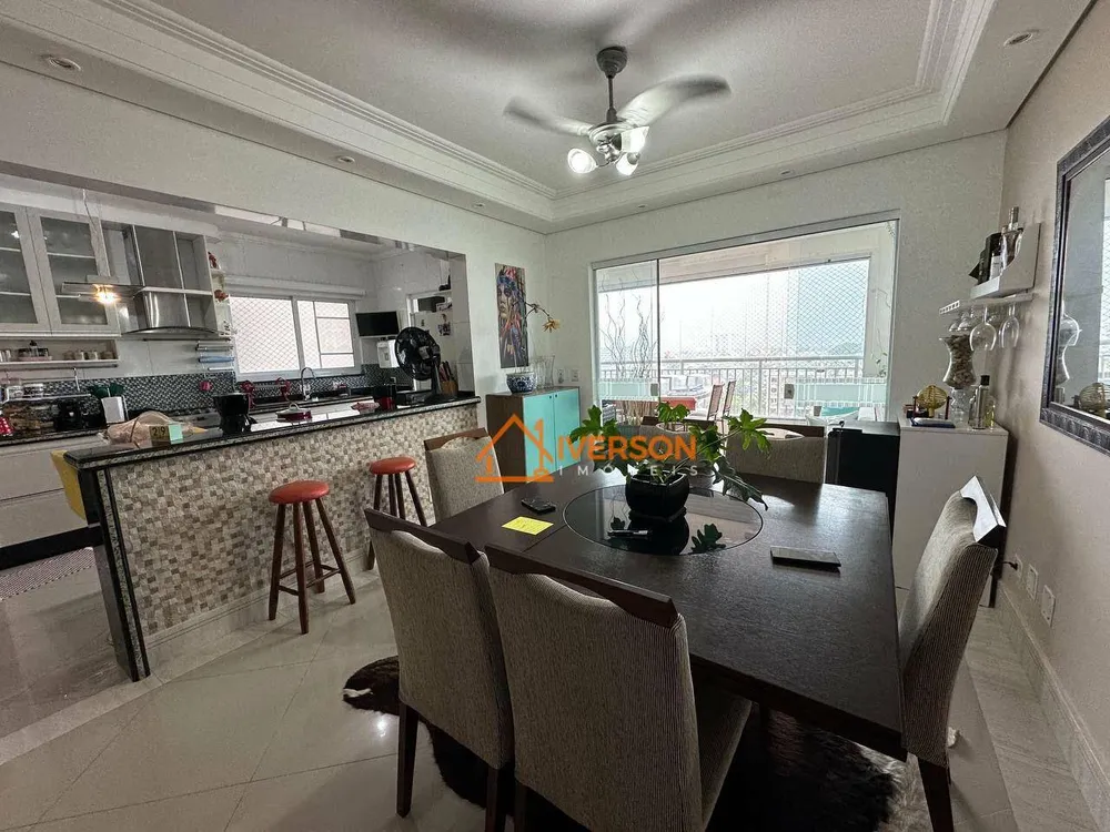 Apartamento, 3 quartos, 121 m² - Foto 1