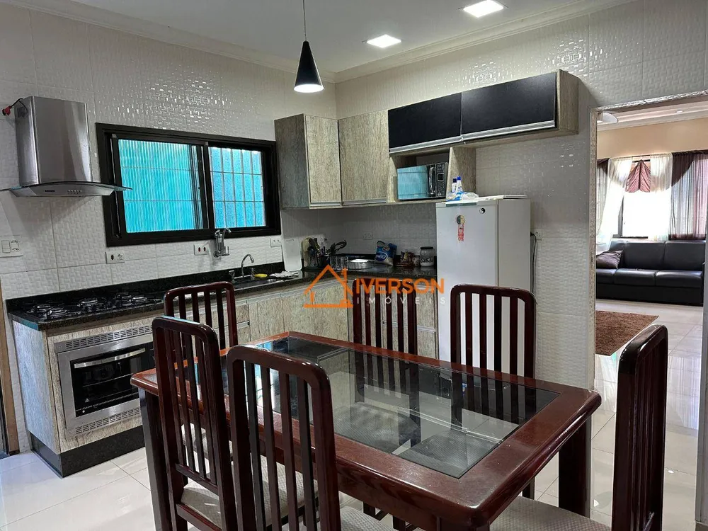 Casa, 3 quartos, 120 m² - Foto 2