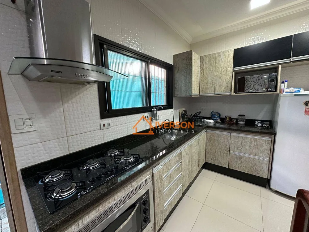 Casa, 3 quartos, 120 m² - Foto 3