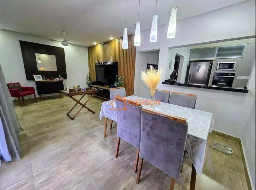 Casa, 3 quartos, 151 m² - Foto 1