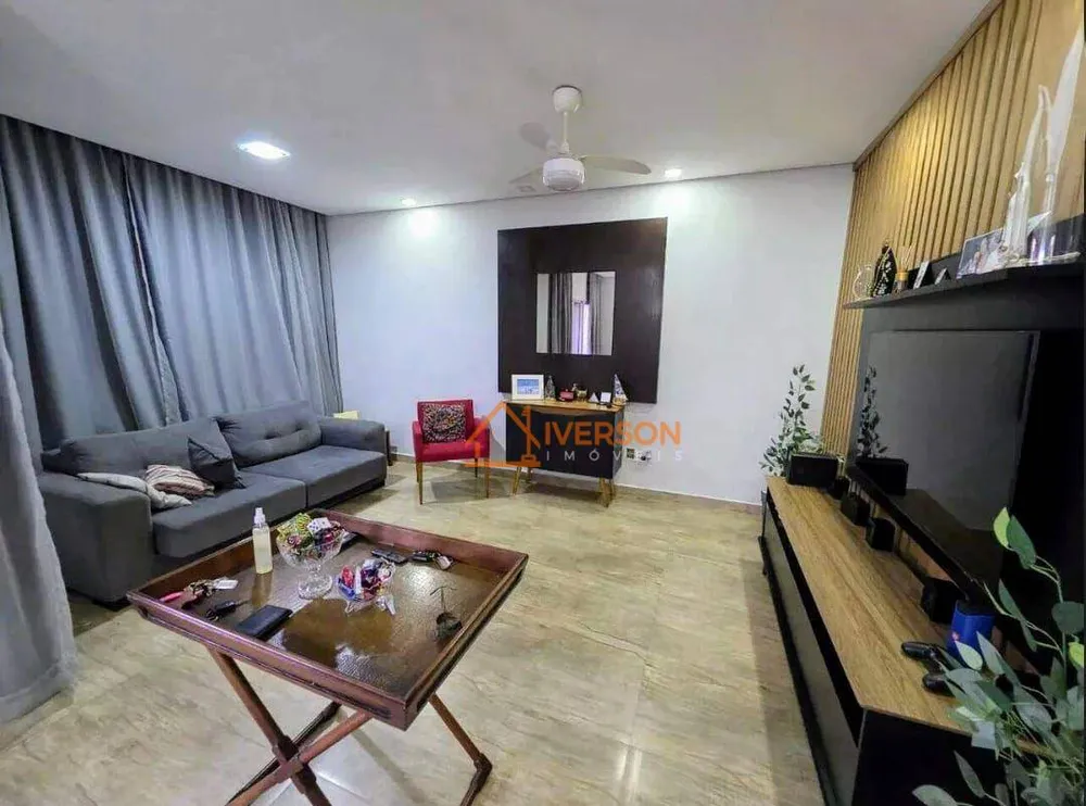 Casa, 3 quartos, 151 m² - Foto 2