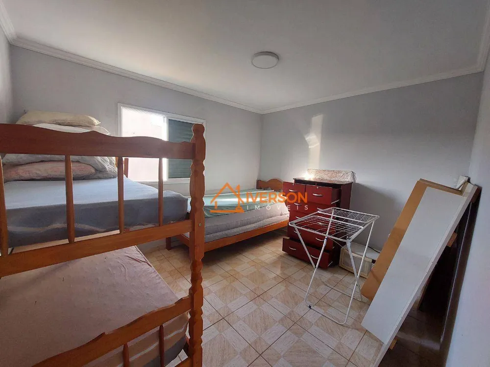 Casa, 3 quartos, 130 m² - Foto 1