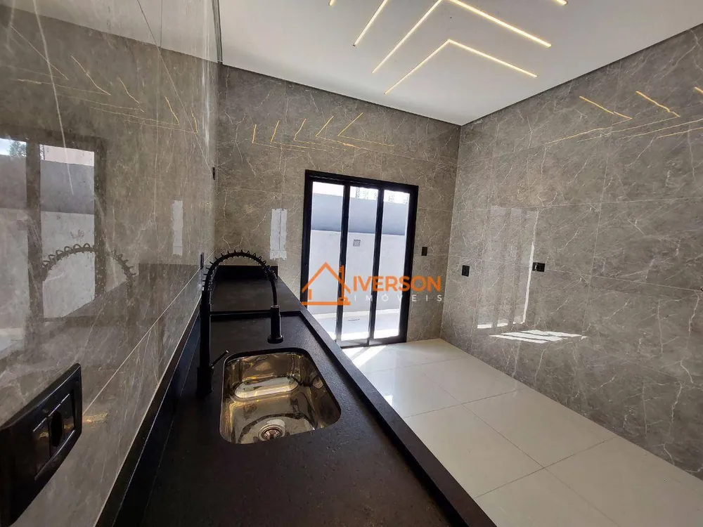 Casa, 4 quartos, 184 m² - Foto 3