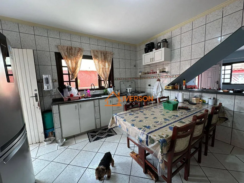 Casa, 3 quartos, 167 m² - Foto 1